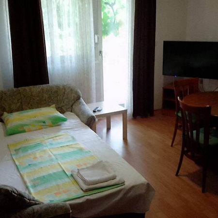 Apartmani Ledenko Kastela Dış mekan fotoğraf