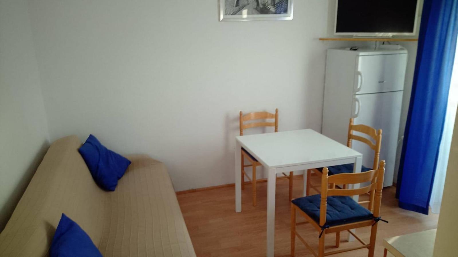 Apartmani Ledenko Kastela Dış mekan fotoğraf
