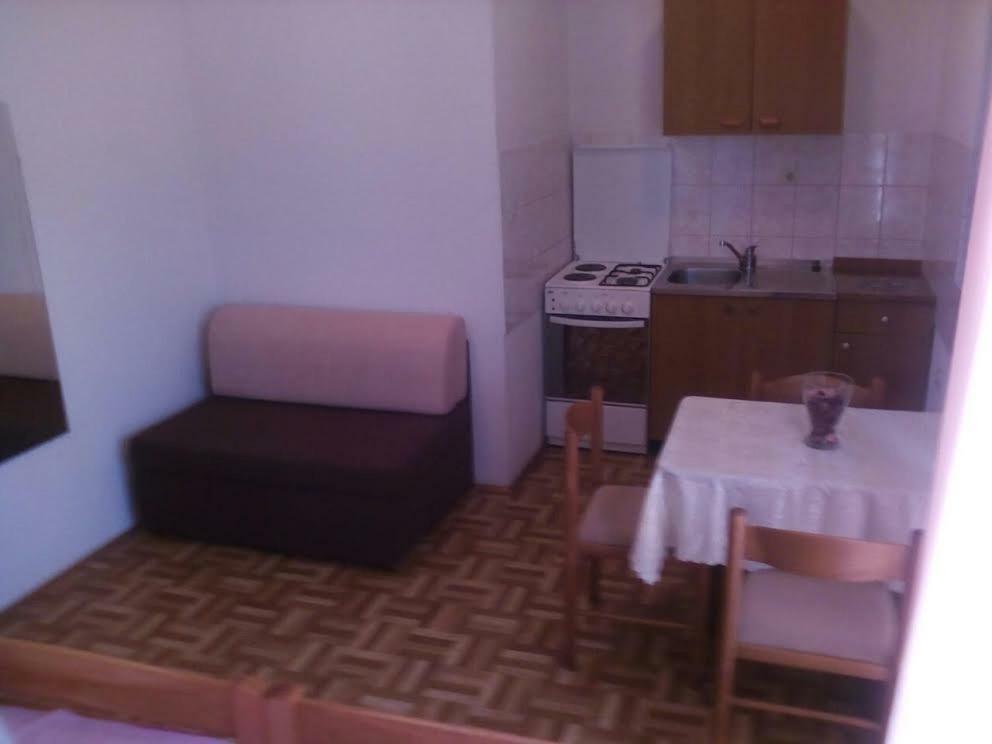 Apartmani Ledenko Kastela Dış mekan fotoğraf