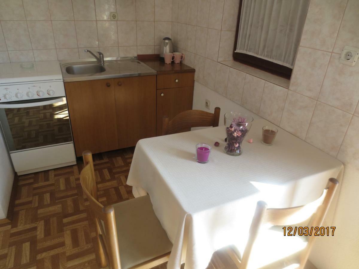 Apartmani Ledenko Kastela Dış mekan fotoğraf