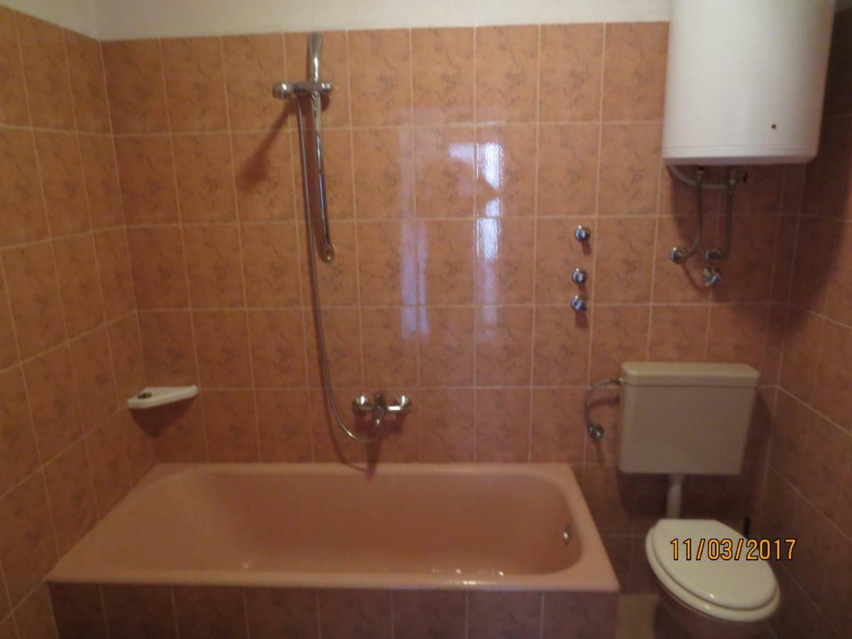 Apartmani Ledenko Kastela Dış mekan fotoğraf