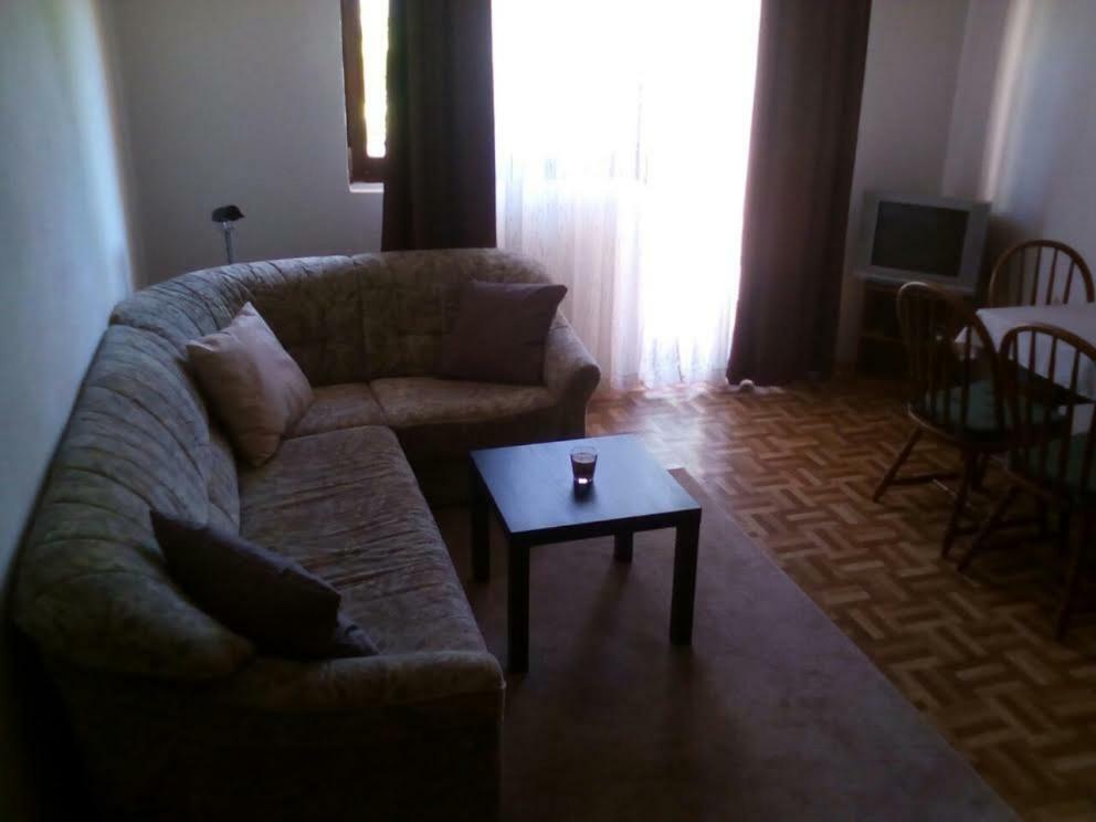 Apartmani Ledenko Kastela Dış mekan fotoğraf